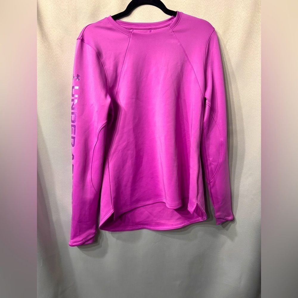 NWT Women’s Purple Under Armour long sleeve top. Size large. Cold Gear fitted.